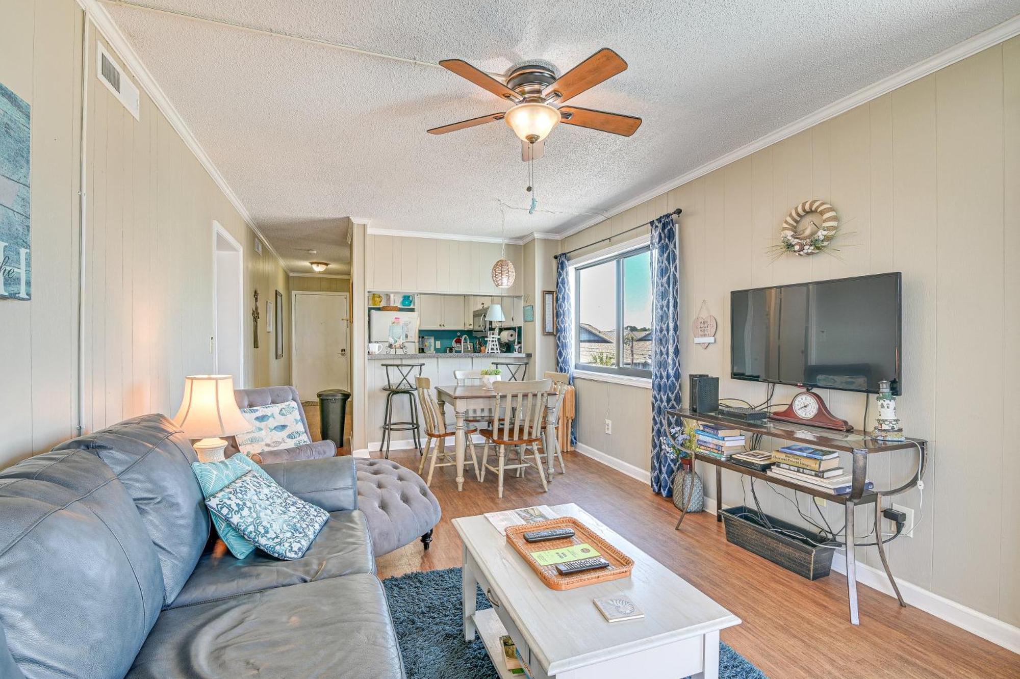 Coastal Condo On Beach With Community Pool Access! Myrtle Beach Dış mekan fotoğraf